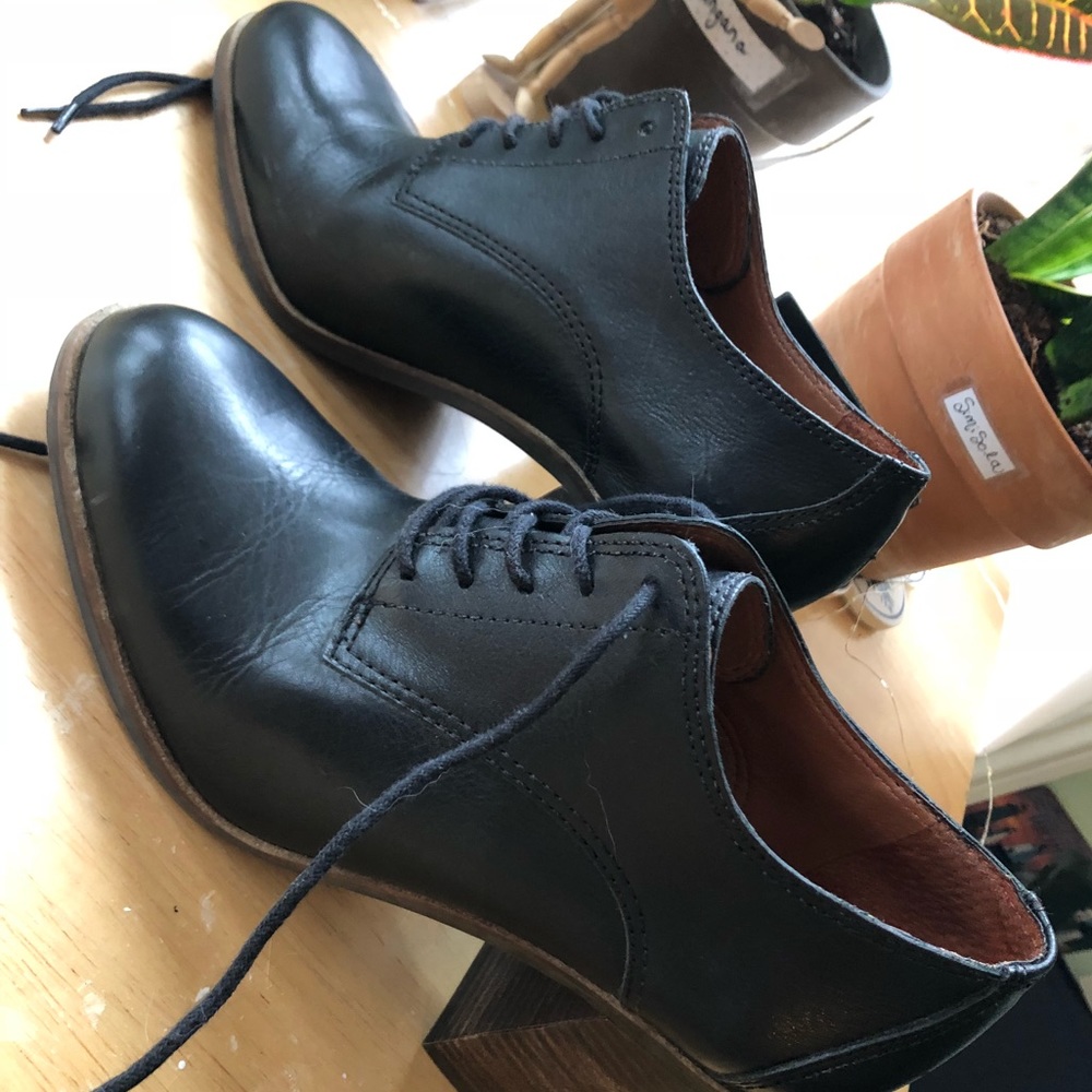 Lucky Brand Oxford Heels